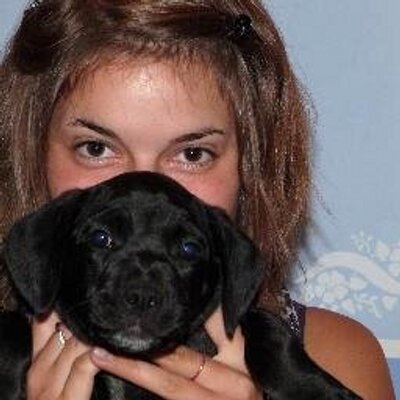 Profile Picture of Aline (@Aline_Louis) on Twitter