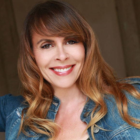 Profile Picture of Kim Clevenger (@kimclevenger818) on Poshmark