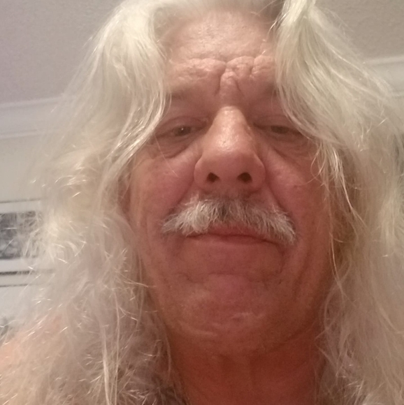 Profile Picture of Paul Hammons (@paulhammons) on Poshmark