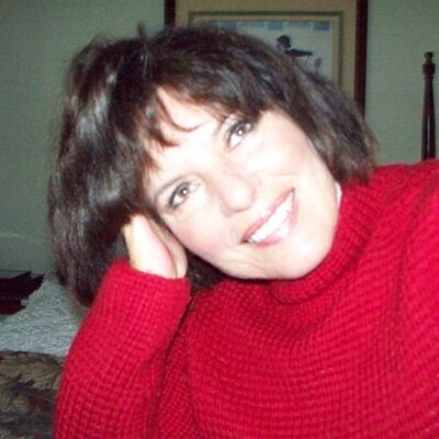 Profile Picture of Sue Eichelberger (@sueeich) on Twitter