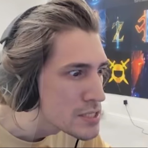 Profile Picture of Carl Mattheus (@carlmattheus) on Poshmark