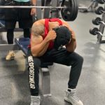 Profile Picture of Dwayne Lipscomb (@whatsyour_excuse33) on Instagram