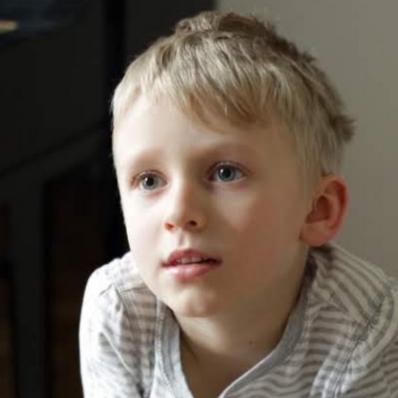 Profile Picture of Keoni Abraham (@keoniabraham) on Poshmark