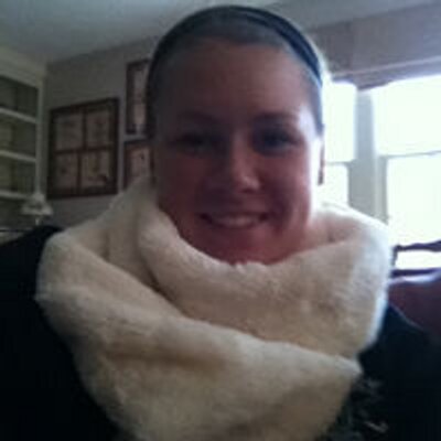 Profile Picture of Lynsey Roselle (@@mckpecBrian) on Twitter