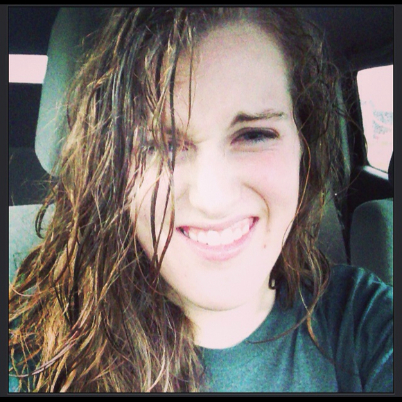 Caitlin Kleefeld - Poshmark Profile Picture of Caitlin Kleefeld (@caitlin_k) on Poshmark