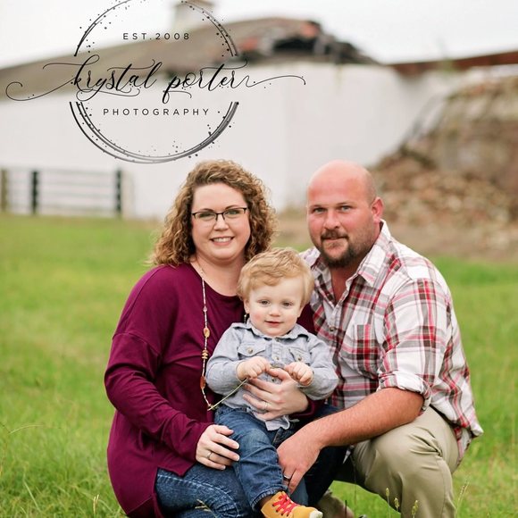 Profile Picture of Crystal Selby (@crystalselby) on Poshmark