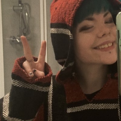 Profile Picture of Leo Thomas (@makemeiIl) on Twitter