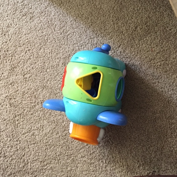 Profile Picture of Tara Kishpaugh (@tarakishpaugh) on Poshmark