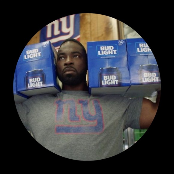 Profile Picture of Mike Barry (@mikebarry89) on Poshmark