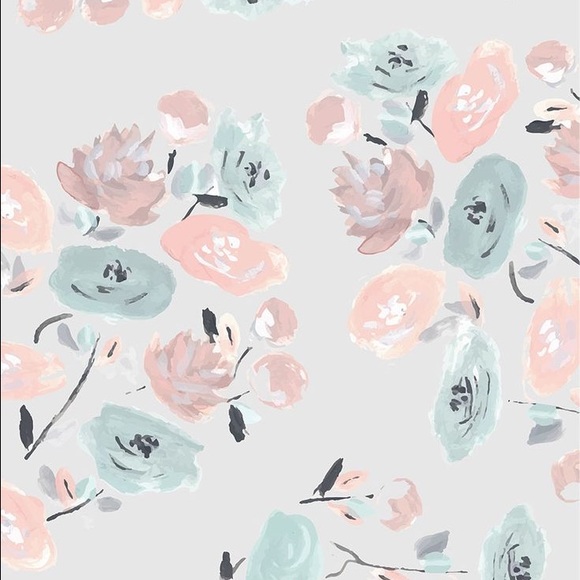 Profile Picture of Chloe Boelter (@chloeboelter13) on Poshmark