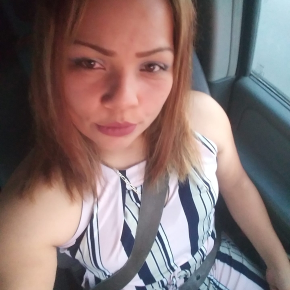 Profile Picture of Claudia elizabeth Garcia melchor (@claus_50587) on Poshmark