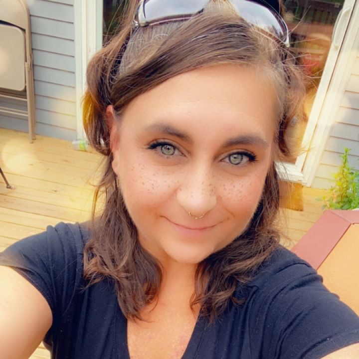 Profile Picture of Stephanie Adkins (@stephanieadkins25) on Tiktok