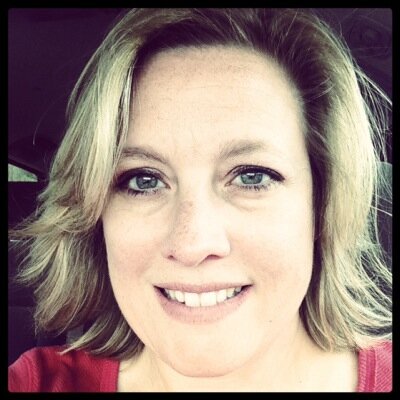 Profile Picture of Krystal Weir (@frathousemom) on Twitter