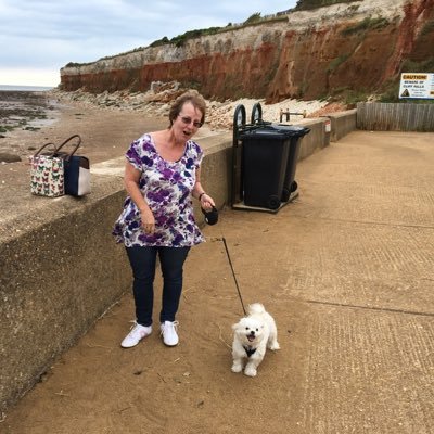 Profile Picture of Pamela Dunham (@PamelaDunham60) on Twitter