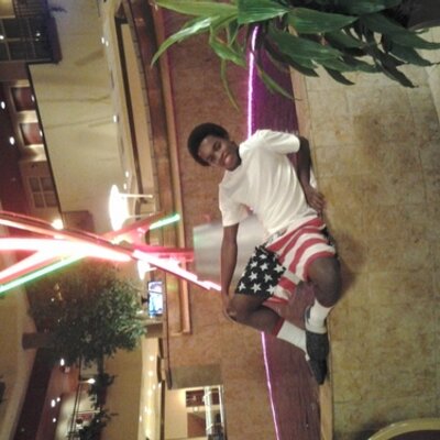 Profile Picture of Eric Hollins (@xhollins15) on Twitter