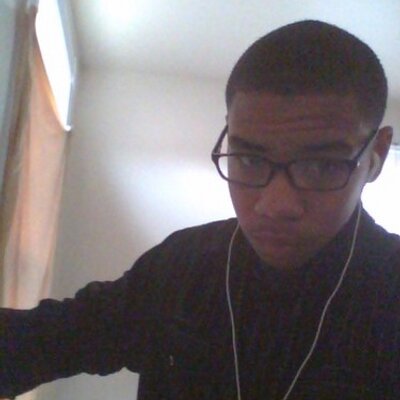 Profile Picture of Brian Westley (@asapwavey29) on Twitter