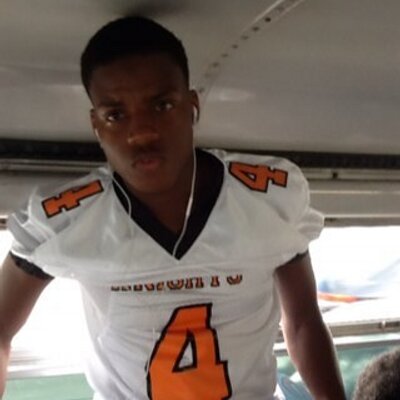 Profile Picture of Hella Bandz Dan© (@DanielDareus) on Twitter