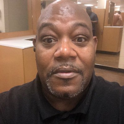 Profile Picture of Ernest Lemon (@lemon_ernest) on Twitter