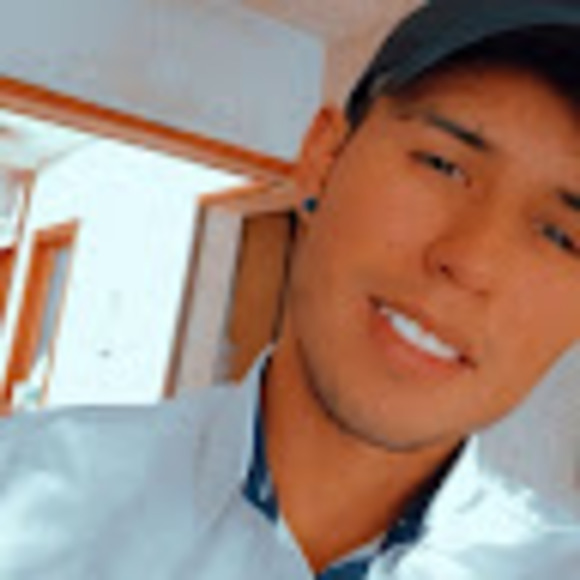 Profile Picture of Daniel esteban Garcia angulo (@1238danigarcia) on Poshmark