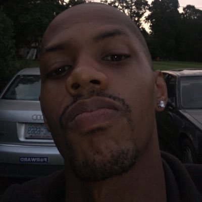 Profile Picture of Mike Sifford (@mikechan23) on Twitter