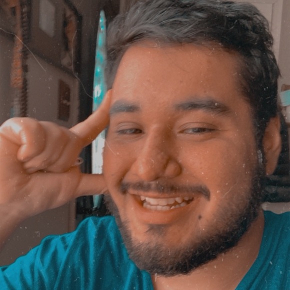 Profile Picture of Ivan Arce (@bitterbean923) on Poshmark