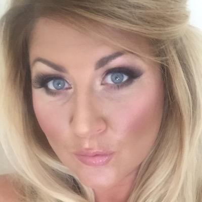 Profile Picture of Natasha Smith (@Natasha_Larkin) on Twitter