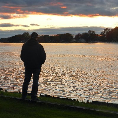 Profile Picture of Brad Young (@Younger4) on Twitter