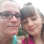 Profile Picture of Jen Lloyd (@jenruthliz) on Instagram