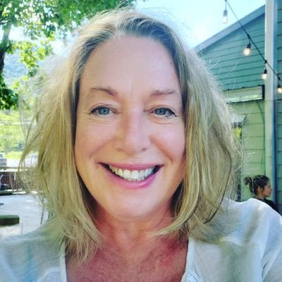 Profile Picture of Leah McGrath RD,LDN (@LeahMcGrathRD) on Twitter