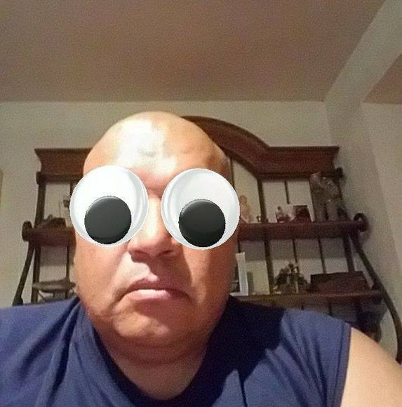 Profile Picture of Alvaro Encinas (@alencinasb) on Poshmark