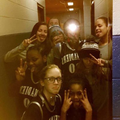 Profile Picture of Emily Engle (@TherealEmily03) on Twitter
