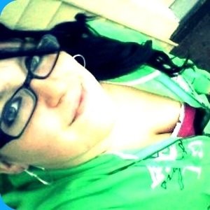 Profile Picture of Cassie Taft (@heyitzcassie) on Myspace