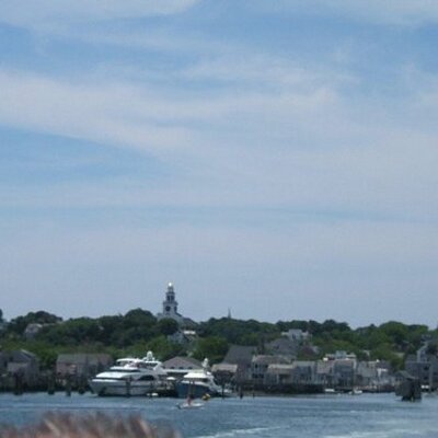 Profile Picture of Amanda DeBello Newel (@MandyDe_Newell) on Twitter