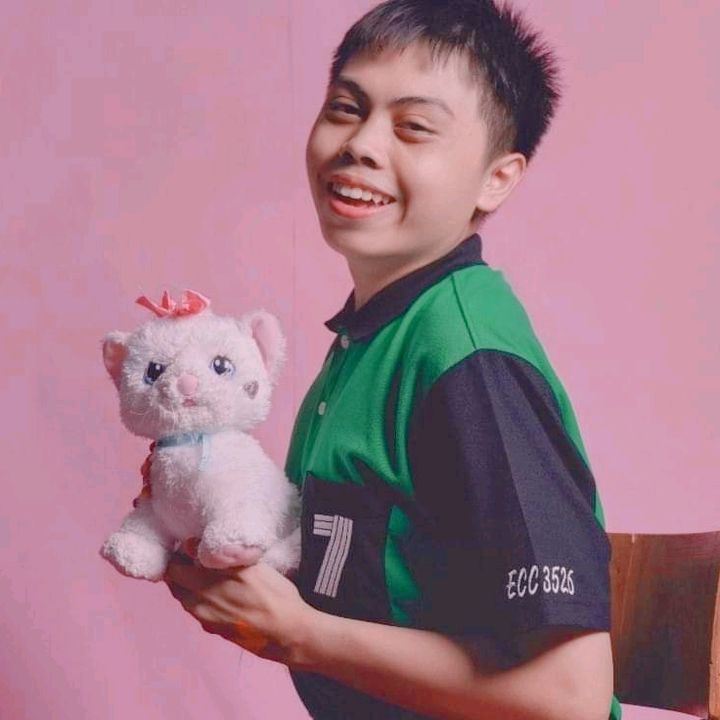 Profile Picture of j.jameKiss (@jamebarbie) on Tiktok