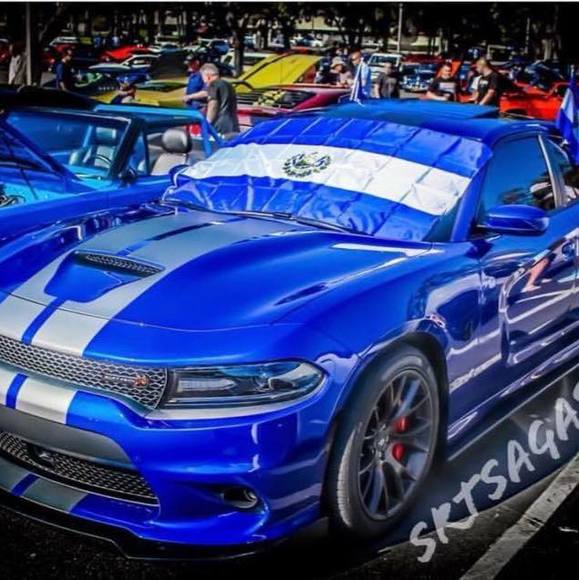 Profile Picture of Anacomda Anacomda (@benitezj34) on Poshmark