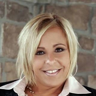 Profile Picture of Diane  Marchese (@DianeMarchese) on Twitter