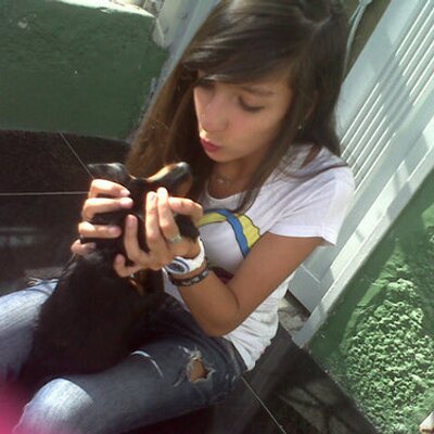 Profile Picture of Pamela Giraldo (@pamelagiraldo98) on Twitter