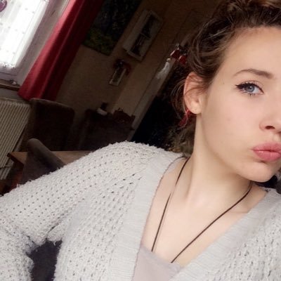 Profile Picture of Julia Wenger (@juliadinka) on Twitter