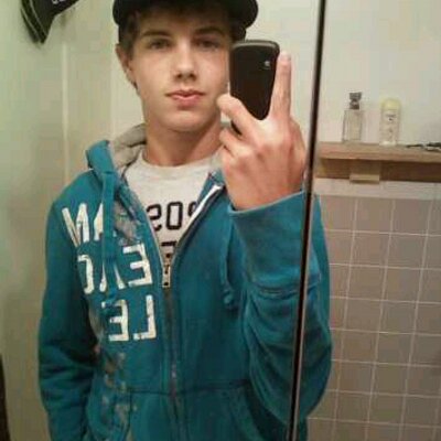 Profile Picture of Andrew Shingleton (@Andrewshingleto) on Twitter