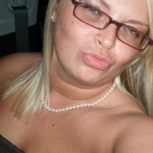 Profile Picture of Alexandra Vaneck (@alexandra521) on Myspace