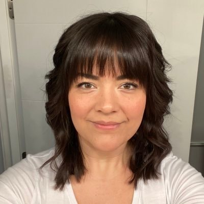 Profile Picture of Kristen Beaumont (@KrissyBoMo) on Twitter