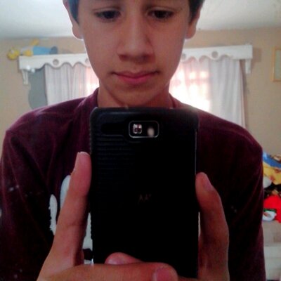 Profile Picture of Edgar Cordero (@edgarcordero098) on Twitter