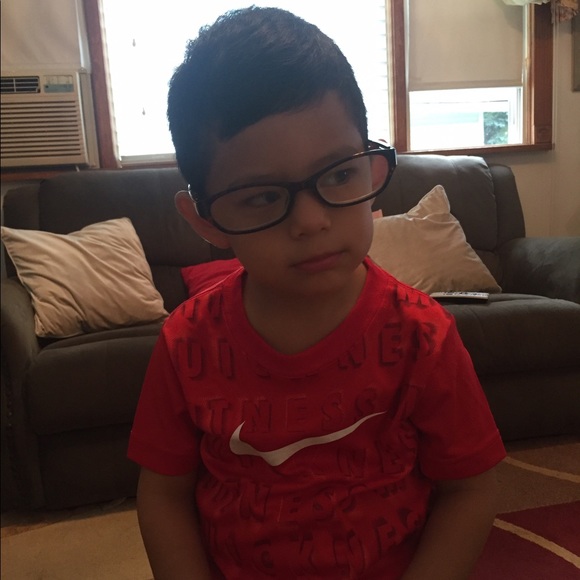 Profile Picture of Shirley Mayor (@carolay_4) on Poshmark