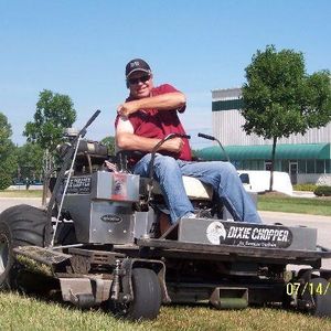 Profile Picture of Bill Parrish (@finelineslawn) on Myspace