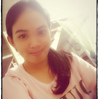 Profile Picture of Danielle Robles (@CdanielleRobles) on Twitter