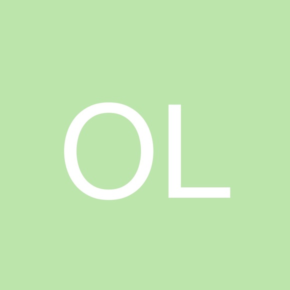 Profile Picture of Oliver Lu (@oliverlu599) on Poshmark