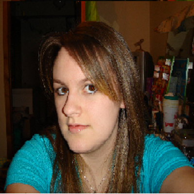 Profile Picture of Stacey MacDougall (@capesmu) on Twitter