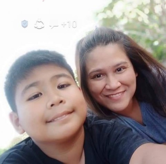 Profile Picture of Vandel Vandelxye (@vandelvandelxye) on Poshmark