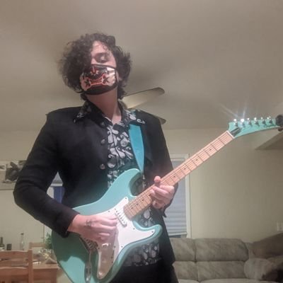 Profile Picture of Max Kane (@MaxKaneGuitar) on Twitter