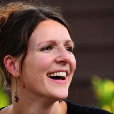 Profile Picture of Paula Vicker (@PaulaVicker9330) on Twitter